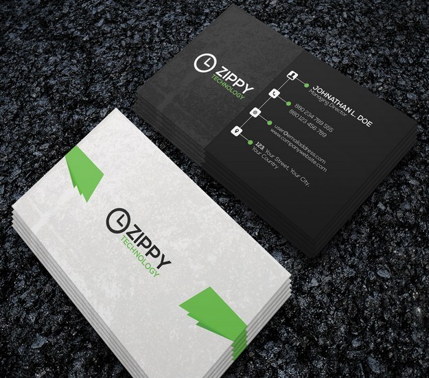 Creative Business Card Freebie PSD Template