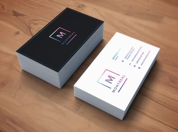 photorealistic-business-card-mockup